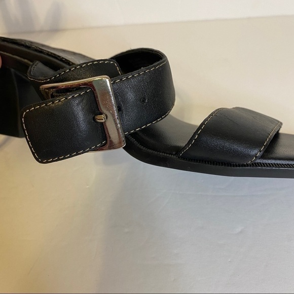 Aerosole 2” inch heel black sandals size 6 - Picture 8 of 8